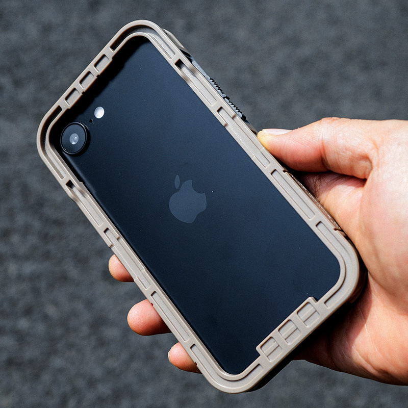 Suitable for Apple iPhone 16E Tactical Anti-Fall Mobile Phone Case Mobile Phone Case Cooling and Weight-Reducing Frame Protective Cover Suitable for Apple iPhone 16E Tactical Anti-Fall Mobile Phone Case Mobile Phone Case Cooling and Weight-Reducing Frame Protective Cover