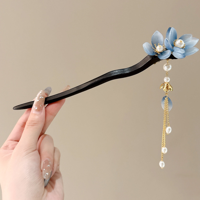 Horquilla estilo antiguo sentido de alta gama Horquilla de borla de sándalo chino Hanfu Traje antiguo Tapa para el cabello Suministro al por mayor Mujeres calientes