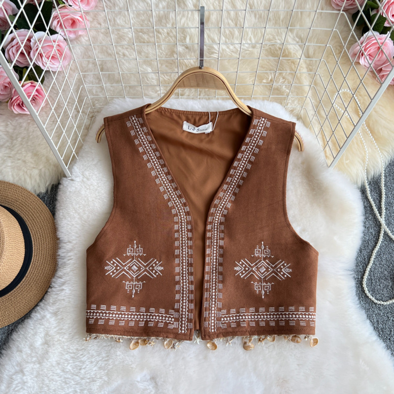 Vacation Retro Outer Vest for Women 2025 Summer Heavy Embroider V Neck Sleeveless Cardigan Tassel Top Small Jacket