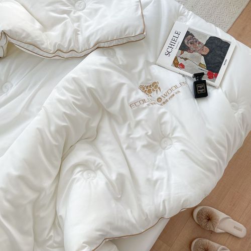 New silk cashmere diamond velvet quilt core jacquard cashmere quilt spring and autumn quilt protein mite reduction technology