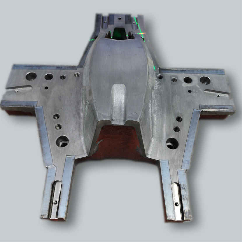 汽车钣金冲压 塑胶 五金 压铸模具 机械零件激光淬火硬化设备直销