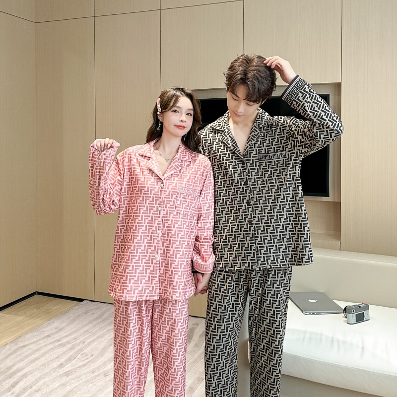 Premium couple pajamas women's milk velvet and thick pajamas men can comfortably wear velvet women's homewear set