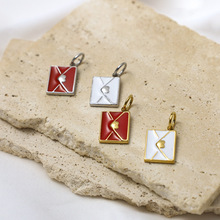 跨境滴油信封高跟鞋眼镜爱心A剪刀吊坠项链真空镀不锈钢diy配件