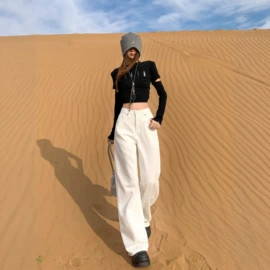 休闲裤;女式卫衣;女式牛仔裤