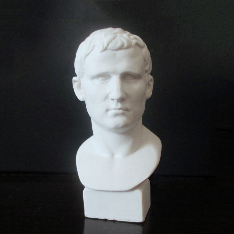 HC arts Agri (Li) Ba resin mini plaster statue 7cm Aguriba European sculpture ornaments