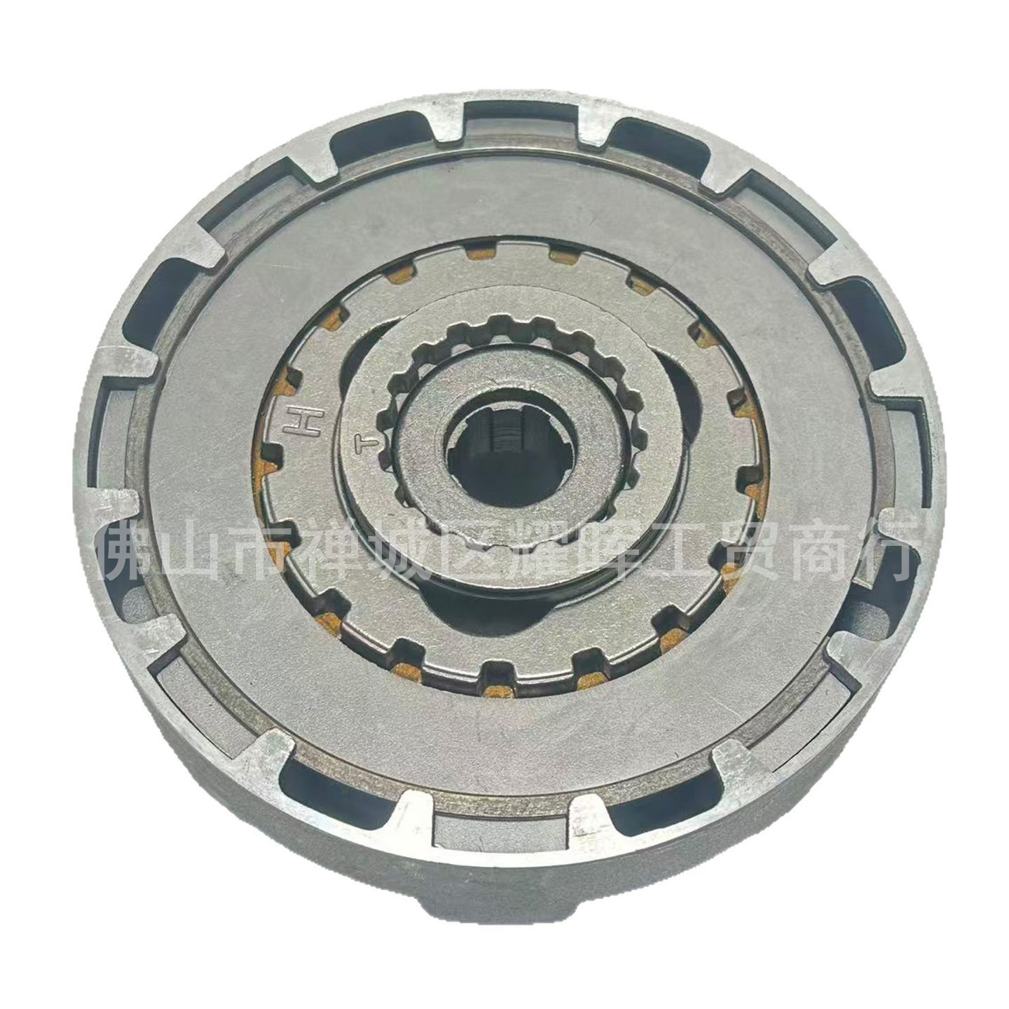 Zongshen Lifan Curved Beam Beach Motorcycle Dy100 Manual Semi-Automatic Clutch Assembly 17/18t 125Cc