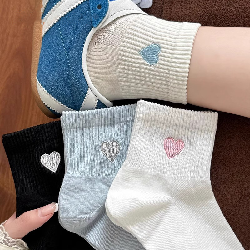 Love Embroidered Mesh Breathable Socks Sports Thin Sweat-Absorbent Girly Style Simple Solid Color Spring and Summer Deodorant Low Top Love Embroidered Mesh Breathable Socks Sports Thin Sweat-Absorbent Girly Style Simple Solid Color Spring and Summer Deodorant Low Top