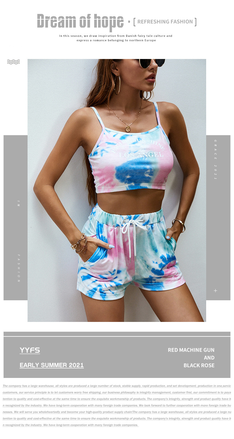 Set sportivi con pantaloncini con bretelle casual tie-dye_voghion.com