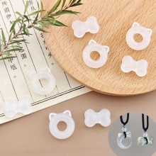 仿玉小狗小猫配件骨头项链吊坠仿玛瑙树脂配件可爱diy手链材料