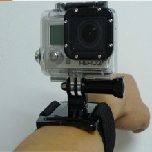 GoPro hero小蚁山狗手臂带运动相机手腕带防水壳手带通用户外黑色