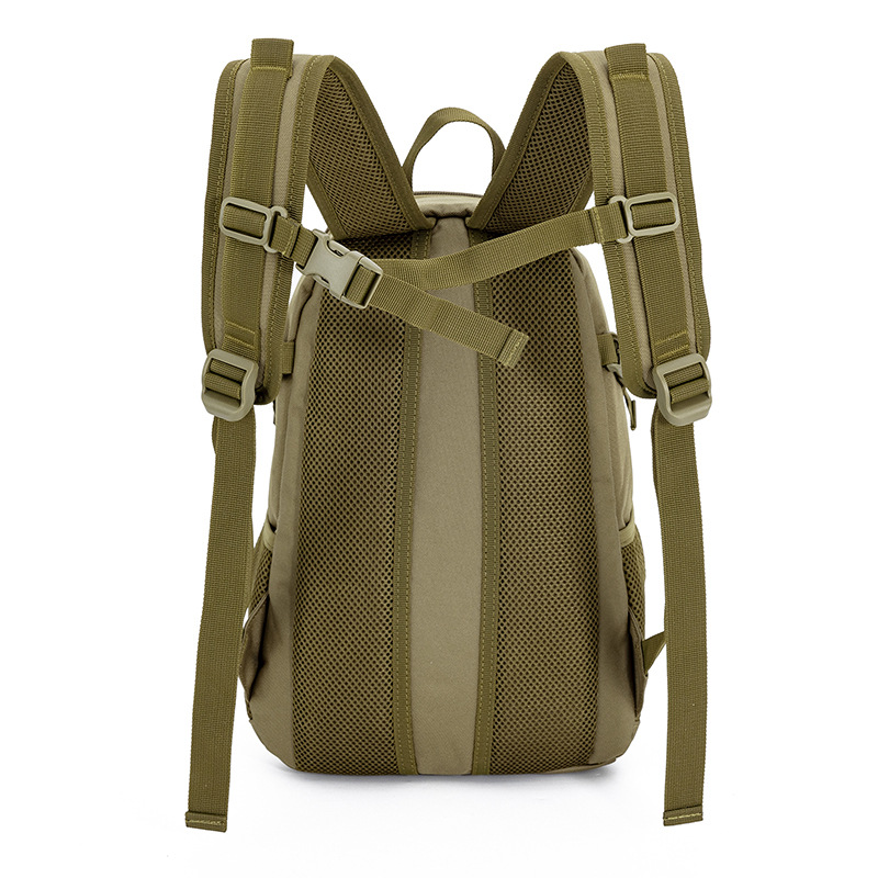 Mochila táctica impermeable 15L para senderismo y viaje