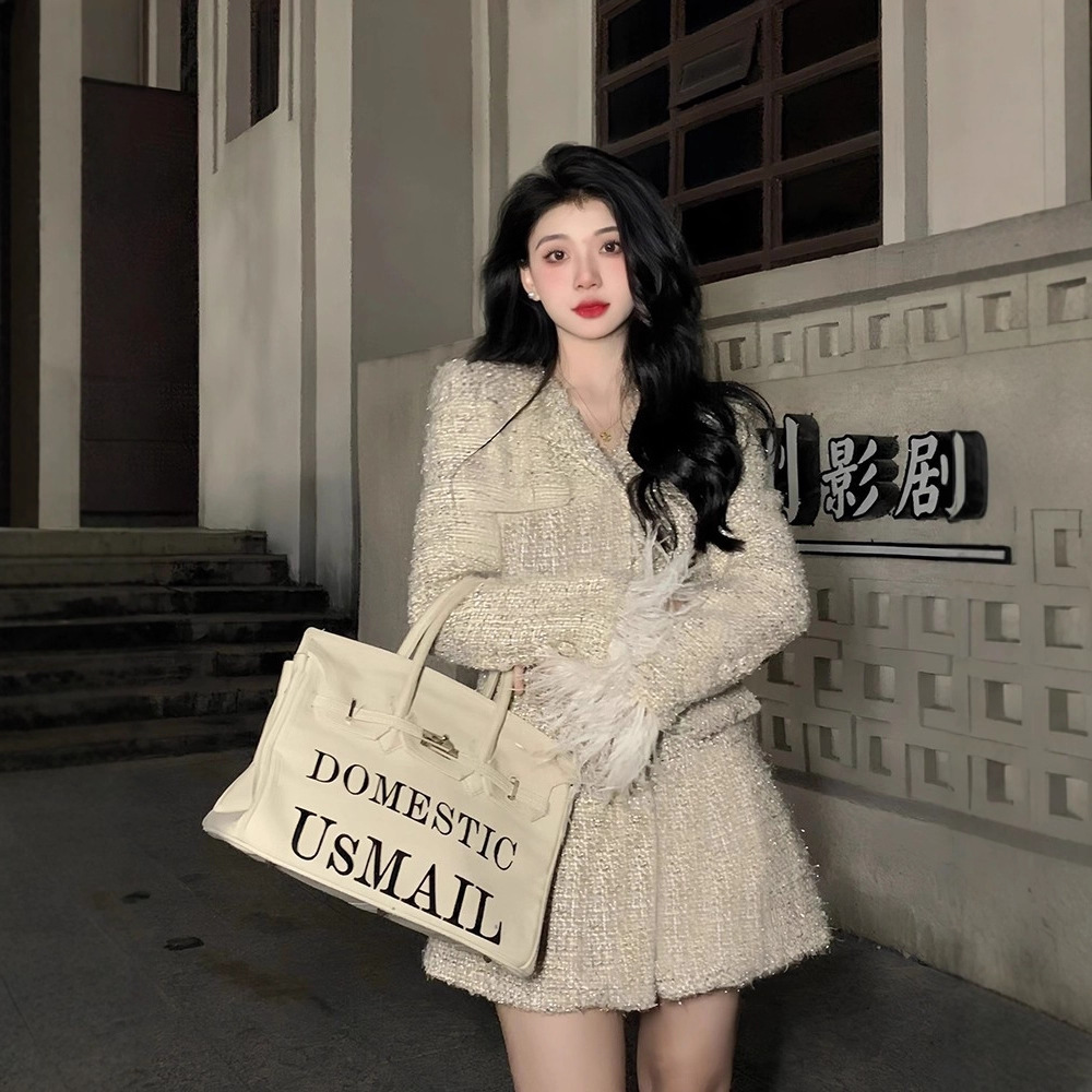 French-Style Elegant Ladylike Feather Patchwork Coat for Women, New Spring High-End Tweed Mid-Length Jacket