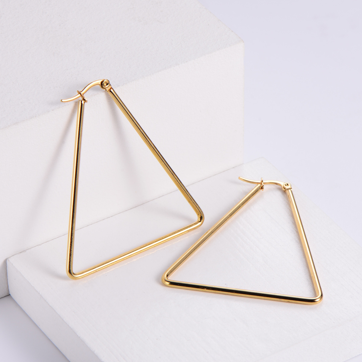 Mode Triangle Acier Inoxydable Placage Boucles D'oreilles Cerceau 1 Paire display picture 2