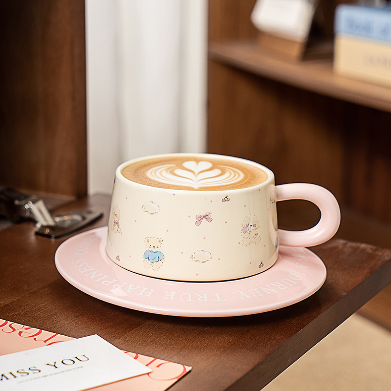 Caricatura oso encantador vintage tazas de café tazas y platos con mano regalo conjunto de cerámica de alto valor de estilo coreano ins pequeña fragancia