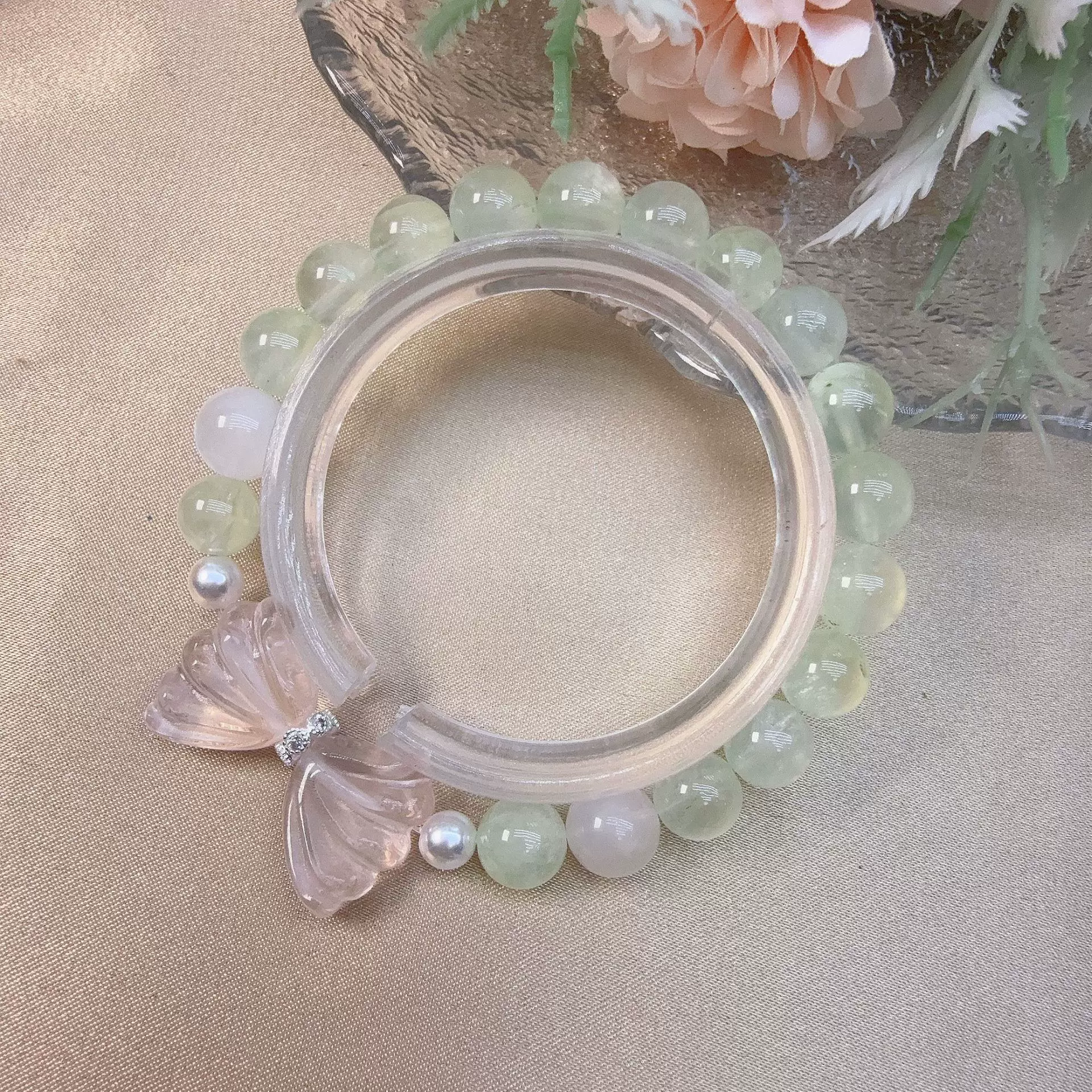 天然葡萄石8mm蓝月光8.5mm贝珠冰透粉水晶蝴蝶翅膀轻奢时尚手串