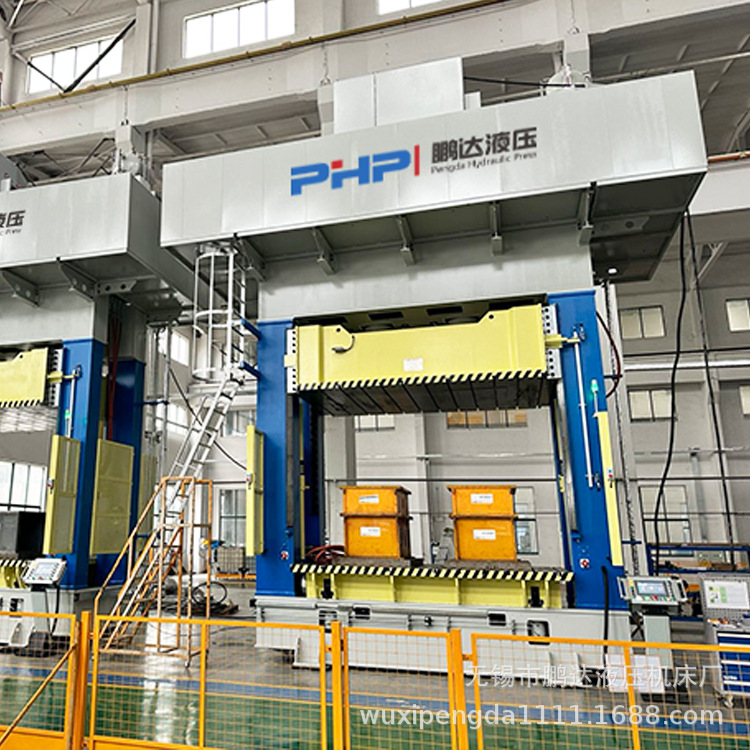 树脂加热大型保险杠底护板模压设备 SMC玻璃钢LFT-D框架模压设备