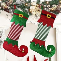 国境を越えた新製品クリスマス装飾品クリスマス靴下鈴付き妖精靴下とアルファベットクリスマスツリーのペンダントプレゼント