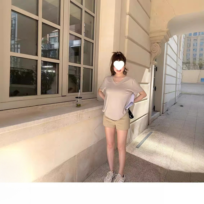 Mermaid_ Cleanfit Low-Waisted Cargo Shorts for Women to Wear as Outerwear in Summer, Versatile Slimming Look Super Shorts