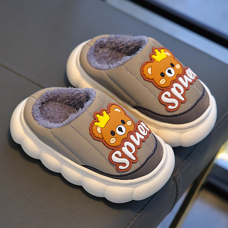 Otoño y invierno zapatillas de algodón para niños y niñas calientes de terciopelo PU impermeable y antideslizante bolsas de tacones de algodón para niños pequeños y medianos