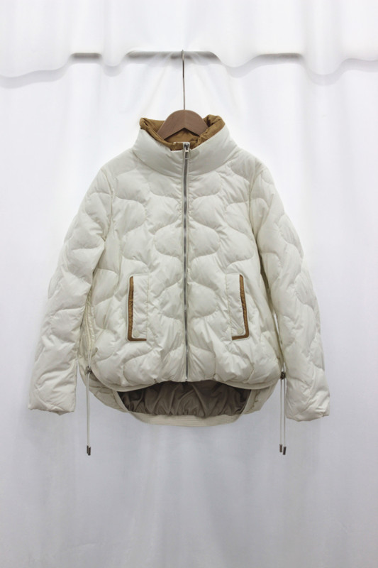 2021冬季新款羽绒服女孕妇短款小个子韩版宽松保暖撞色双层领外套
