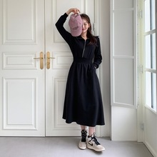 2025春秋新款韩版简约翻领拉链收腰显瘦长袖卫衣连衣裙女大摆长裙