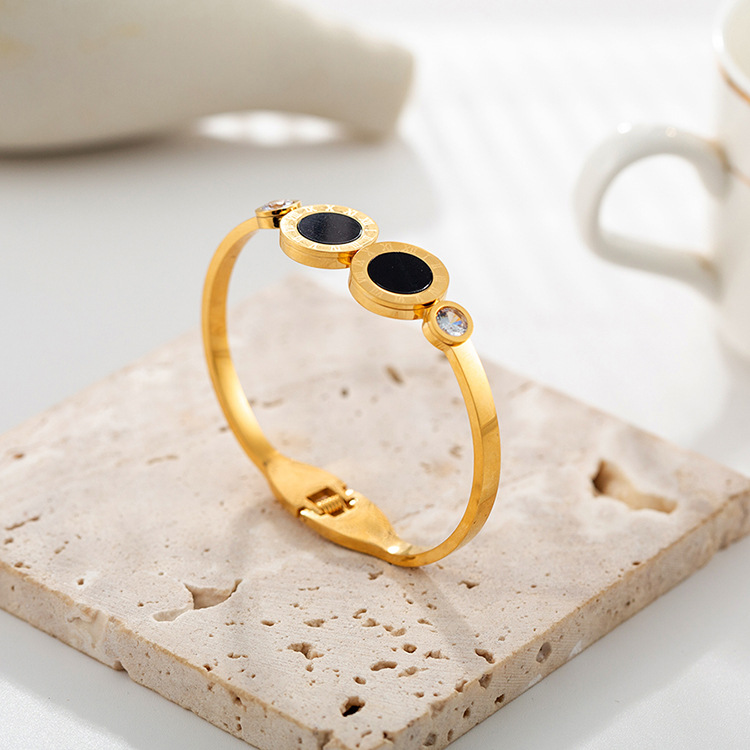 Sweet Geometric Titanium Steel Plating Rhinestones Bangle 1 Piece