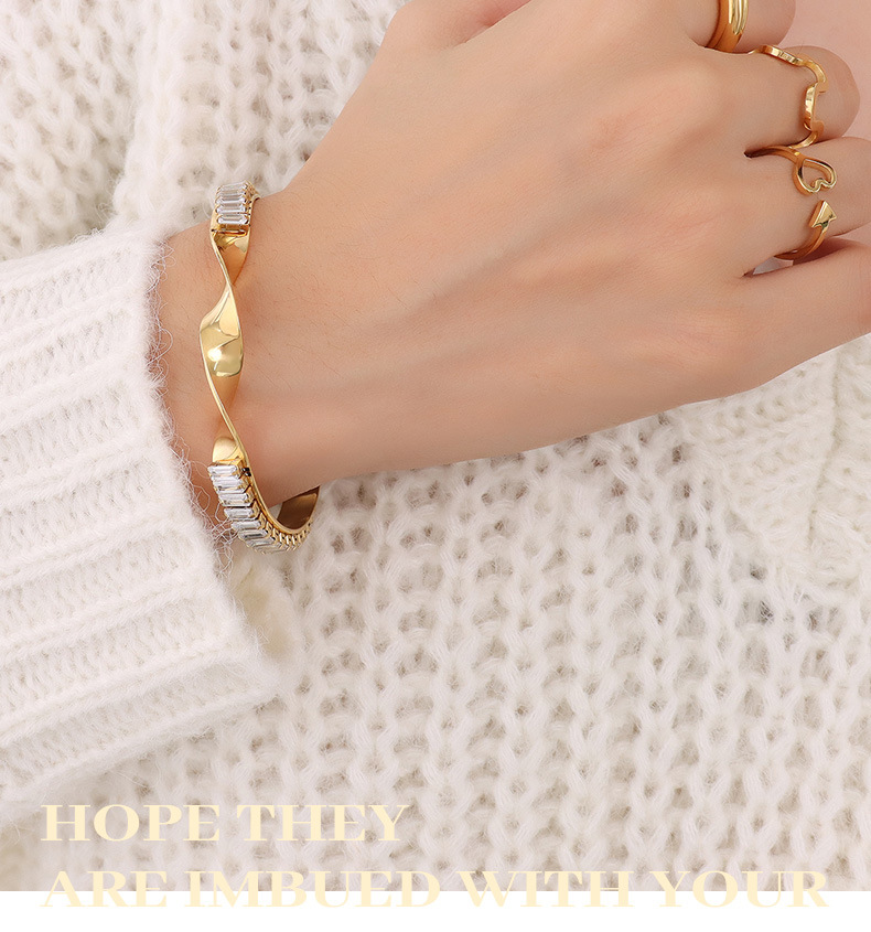 Fashion Gold Plated 18k Bracelet Zircon Inlaid Opening Adjustable Titanium Steel Hand Jewelry display picture 7