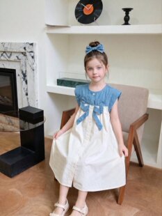 Summer skirt with a round collar, small princess costume with bow, summer clothing sleevless, sleevless dress
