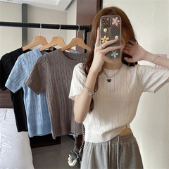 2025年夏デザインのレトロなラウンドネック半袖Tシャツニットウェア、女性用薄手スリムフィットショート丈学生トップス