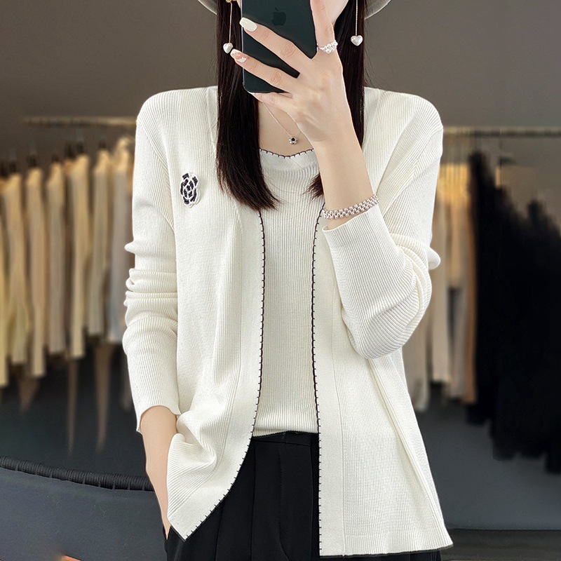 Damenbekleidung, neuer Herbst, V-Ausschnitt, Woll-Cardigan, lockere, modische Colorblock-Jacke mit Hosenträgern, zweiteiliges Set_voghion.com