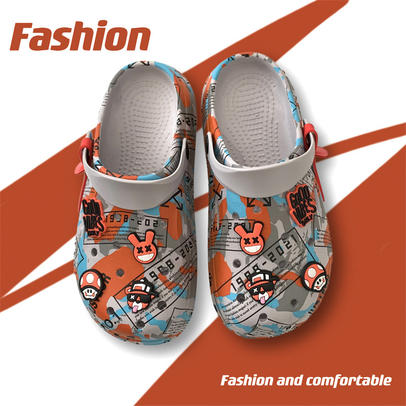 Zapatos con agujeros de camuflaje de coco 2025 nuevas sandalias zapatos de playa para hombres zapatos de viaje casuales sandalias Baotou para hombres
