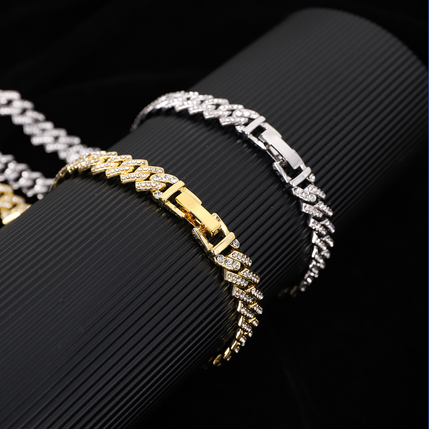 Fabricante fuente de alta calidad cubana cadena cub an chai 10MM diamante completo reloj hebilla joyas collar hip hop image 1