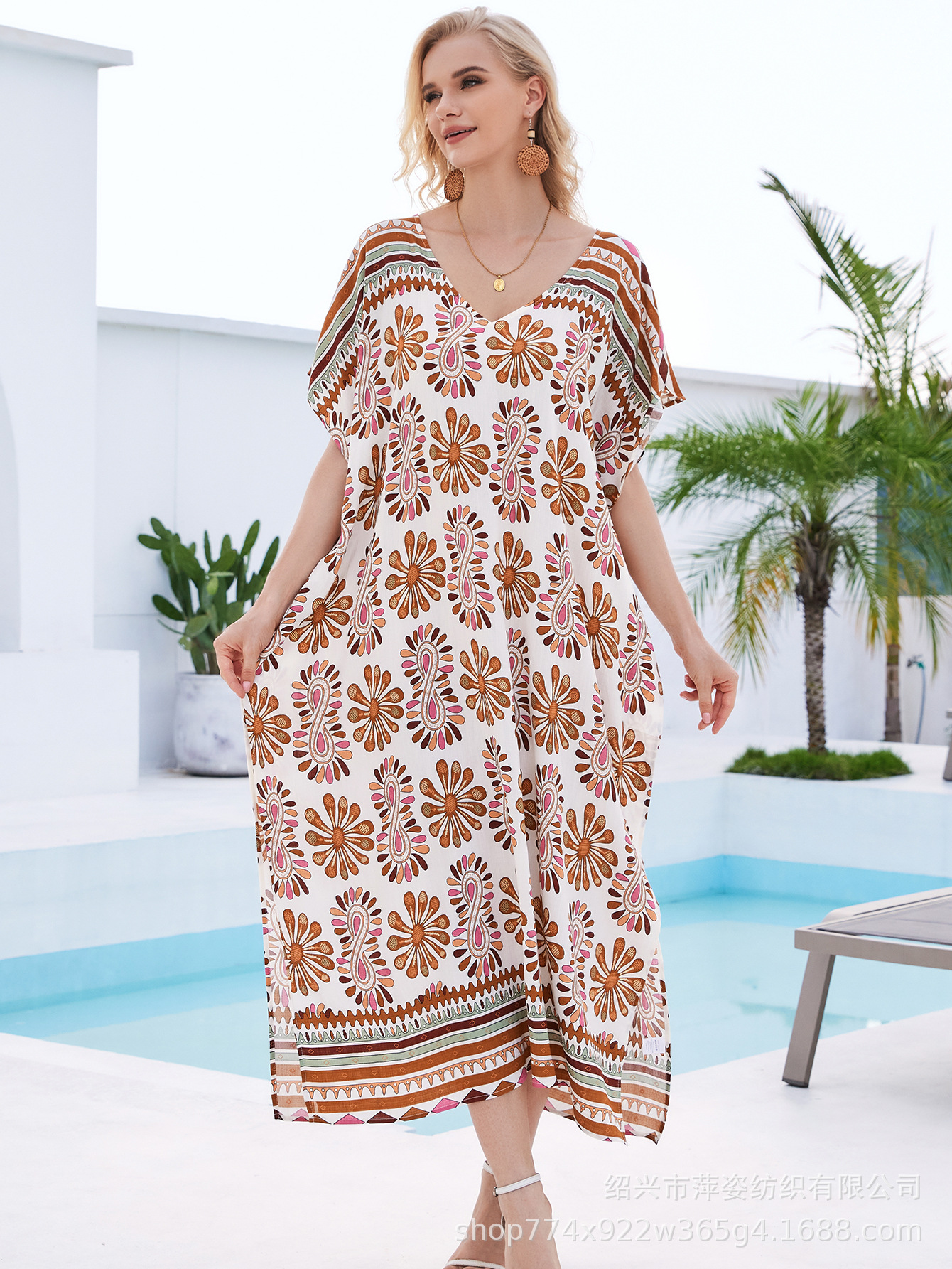 Blusa de playa Tiansi algodón estampado suelto de vacaciones vestido bohemio bikini camisa de protección solar M1-1