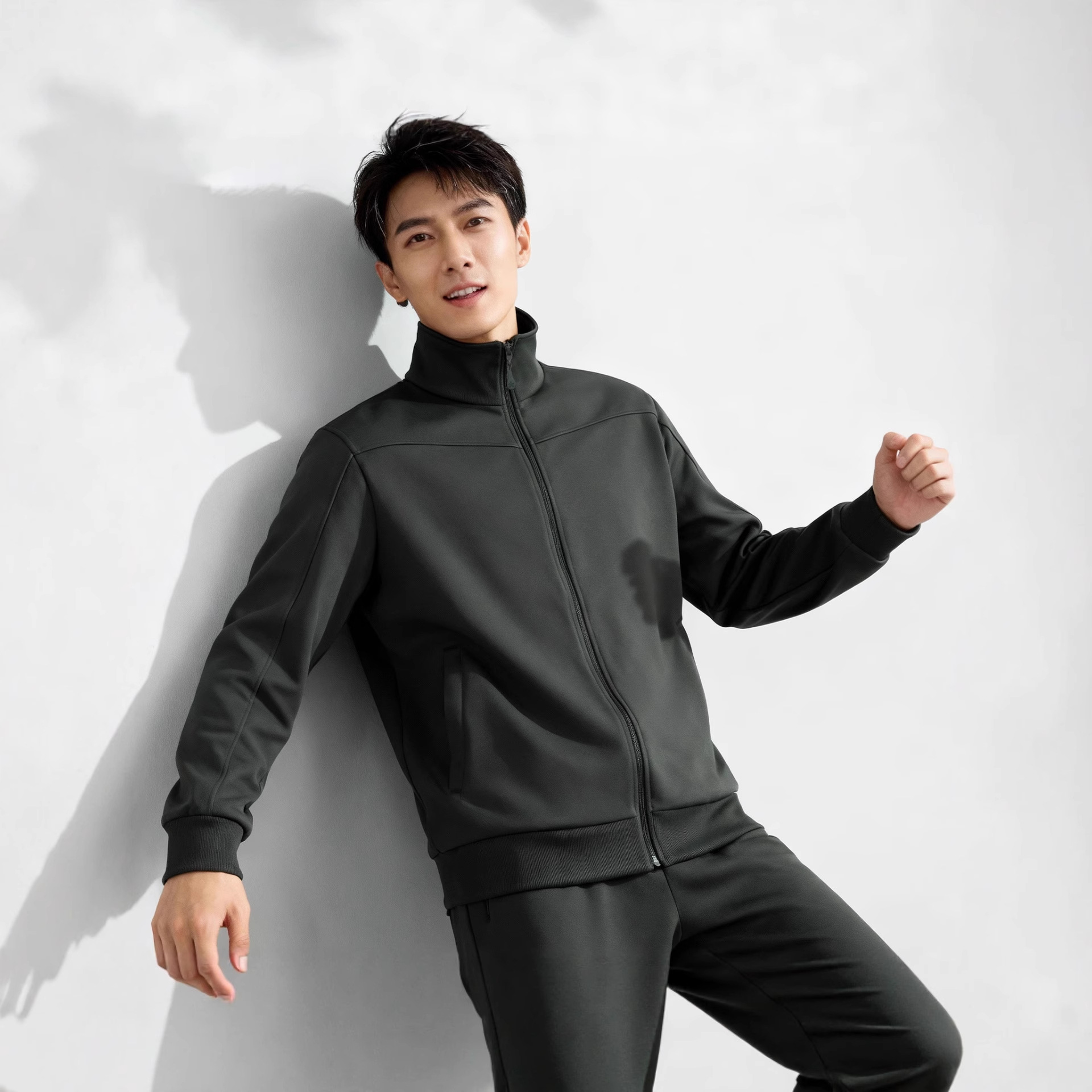 Men's Long Sleeve Fitness Set Olive Green Spring Autumn Sportswear_voghion.com