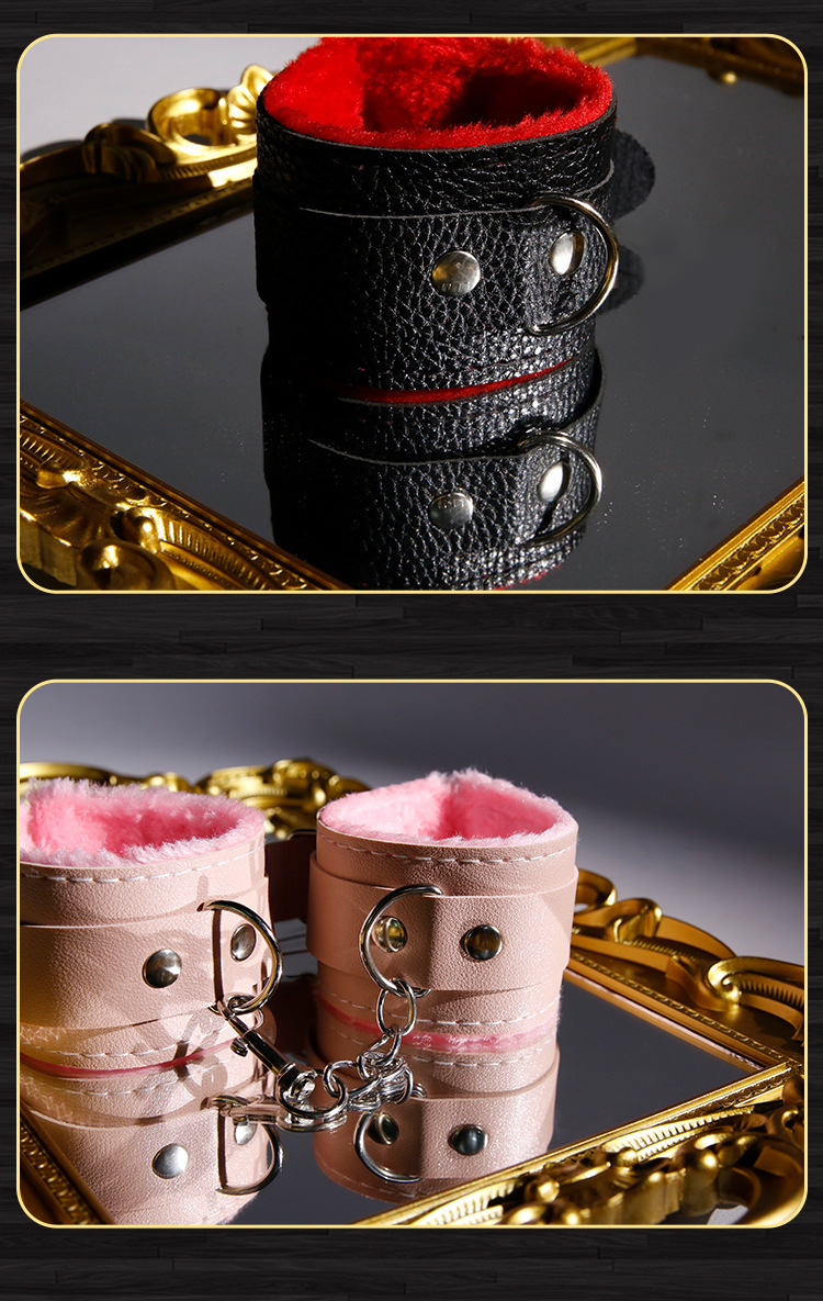 Plush Leather Bondage Handcuffs for Adults, Black SM Restraint Accessory — detail image 12