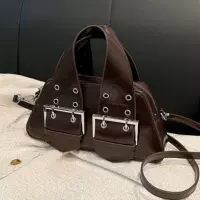 Retro handheld shoulder bag, high-quality style, 2023 collection