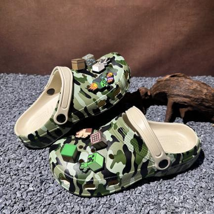 Nuevos zapatos de impresión de camuflaje transfronterizos, zapatos de agujero, zapatos de sandallas de pareja, zapatillas de moda para hombres y mujeres