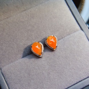 Factory wholesale explosions natural fire opal earrings S925 silver inlaid main stone 6*8 hot Europe and the United States a generation of hair