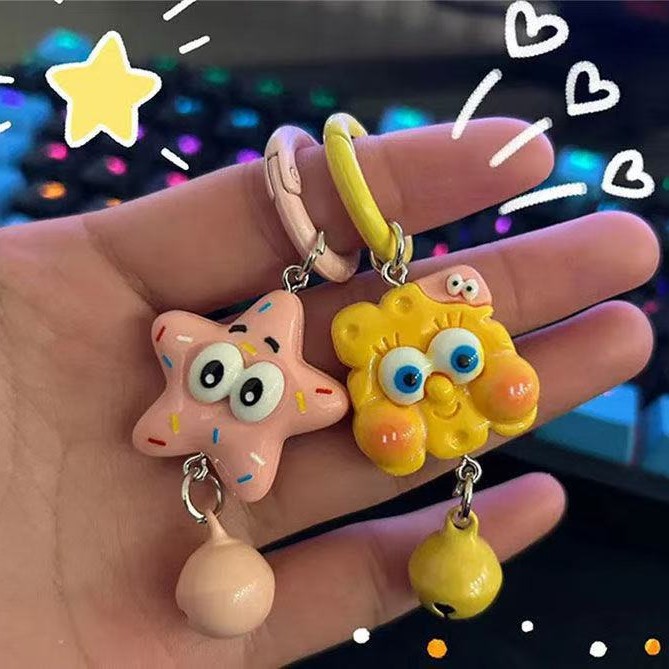 Bob Esponja Pi Estrella pareja encantadora campana de dibujos animados colgante niña accesorios bolsas escolares estudiantes amigos