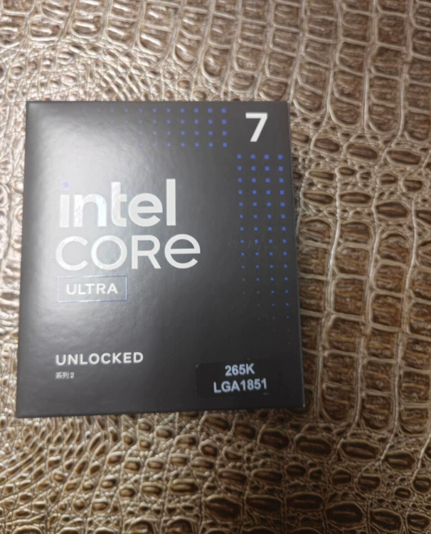 Подходящий к Intel Core Ultra 7 265K коробочный комплект CPU