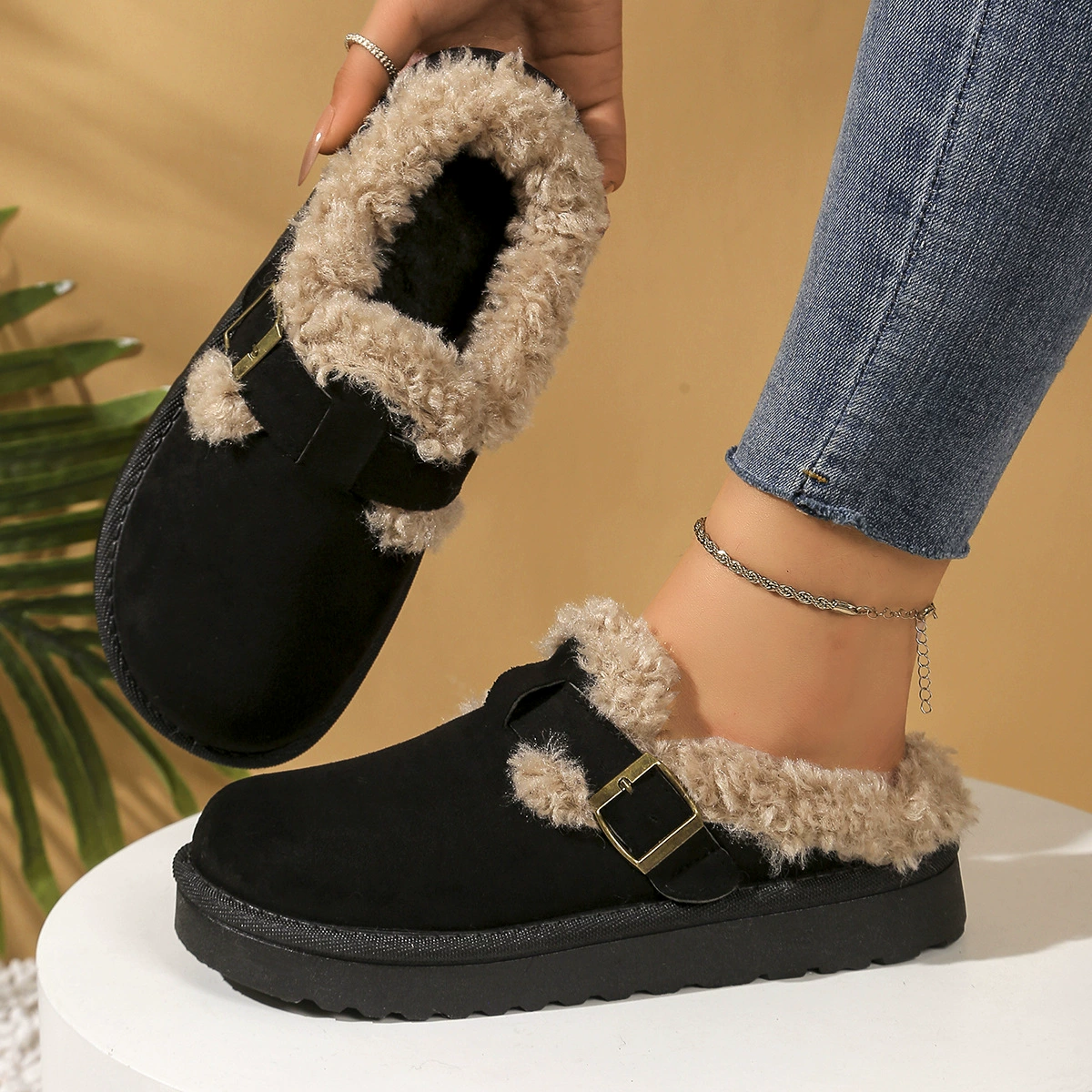Туфли Birkenstock с набивкой из флиса, хлопковые тапочки, новинка 2025 года, хлопковые тапочки большого размера на плоской подошве и одна нога, чтобы носить ленивые туфли