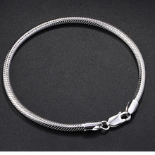 容雅欧美风男女情侣扁蛇链嘻哈蹦迪时尚扁形蛇骨手链简约手饰品