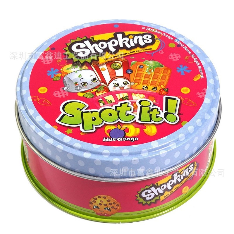 全英語spot it家庭パーティの親子が違うゲームカードを探しています。|undefined