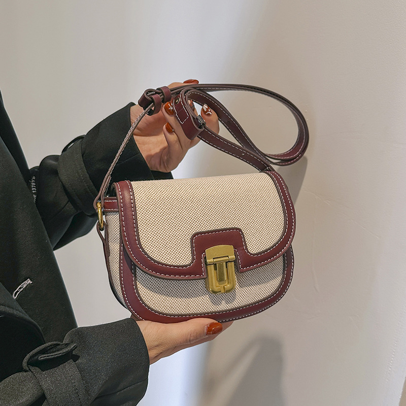 2023 nuevo estilo coreano nicho diseño pu lienzo costura pequeña bolsa cuadrada transfronteriza Amazon retro hombro bolsa de mensajero