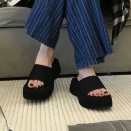 女式时装单鞋;女式皮靴;高跟凉鞋