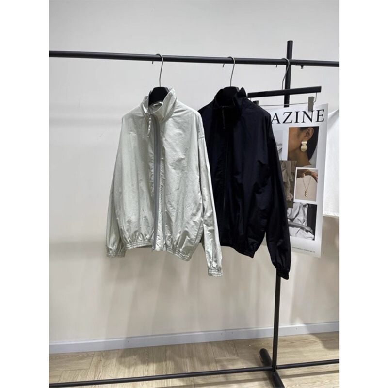 Outdoor Mountaineering Clothing Silhouette Loose Windbreaker Jacket Jacket for Men and Women Simple Pure Color Street Style Workwear Sun Protection Clothing