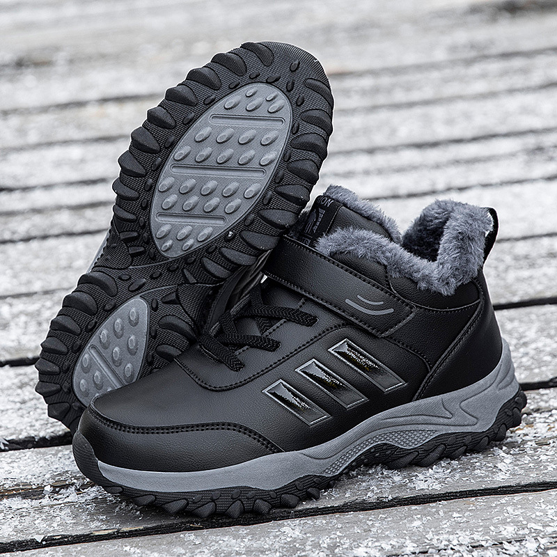 Cabello transfronterizo en invierno con zapatos de algodón de terciopelo, zapatos para ancianos, zapatos para mujeres al aire libre, zapatos para madres, zapatos de cuero, zapatos para padres y zapatos para caminar.