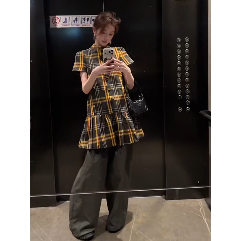 Summer In-Stock Design-Inspired Plaid Skirted Short-Sleeve Top for Women, New Spring Style Loose Wide-Leg Casual Pants Set Summer In-Stock Design-Inspired Plaid Skirted Short-Sleeve Top for Women, New Spring Style Loose Wide-Leg Casual Pants Set