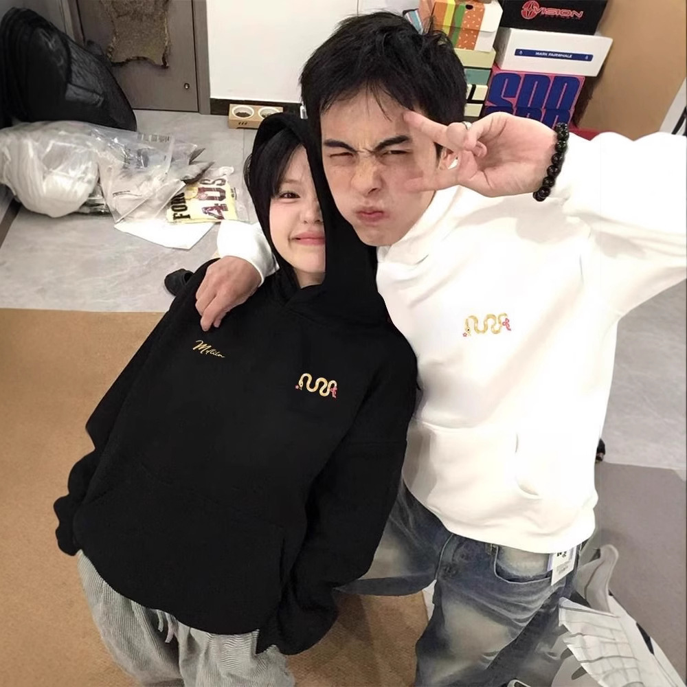 다른 연인 원피스 조끼 가을과 겨울 2025 새로운 오버 시즈 디자인 그물 레드 플러스 벨벳 코트