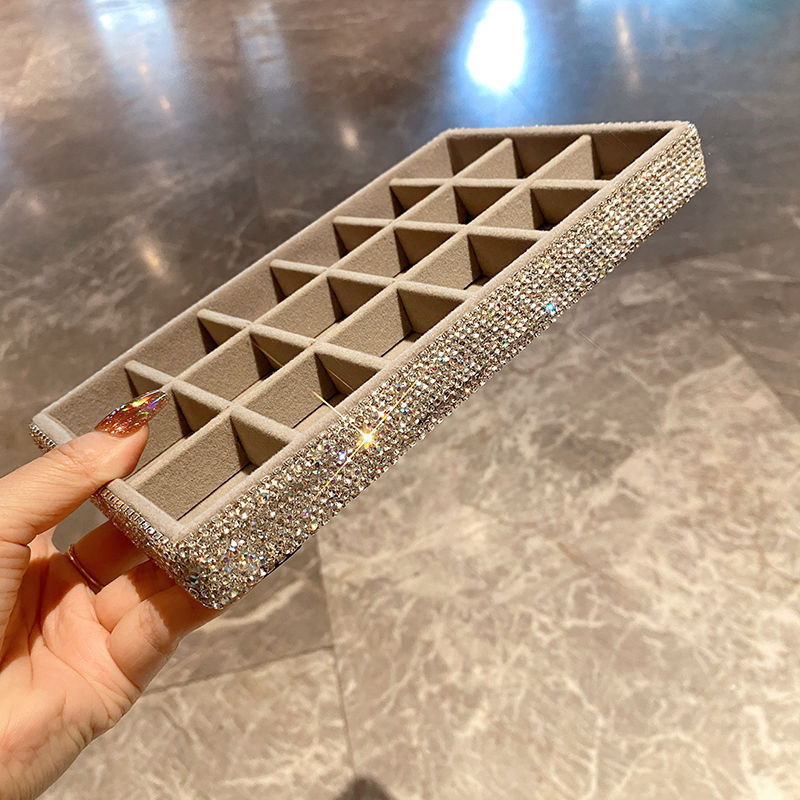 高颜値ジュエリーケース軽豪華イヤリング指輪ネックレス収納ケースにドリルを入れた多型アクセサリー展示整理ケースが新しくなった|undefined